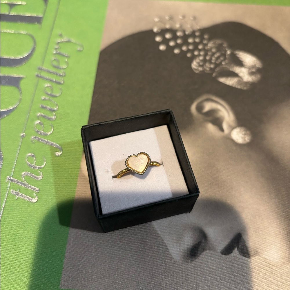 Kiel Jame Patrick mother of pearl Gold Heart Ring